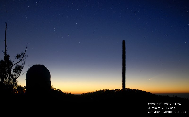 Comet McNaught morning of 20070126